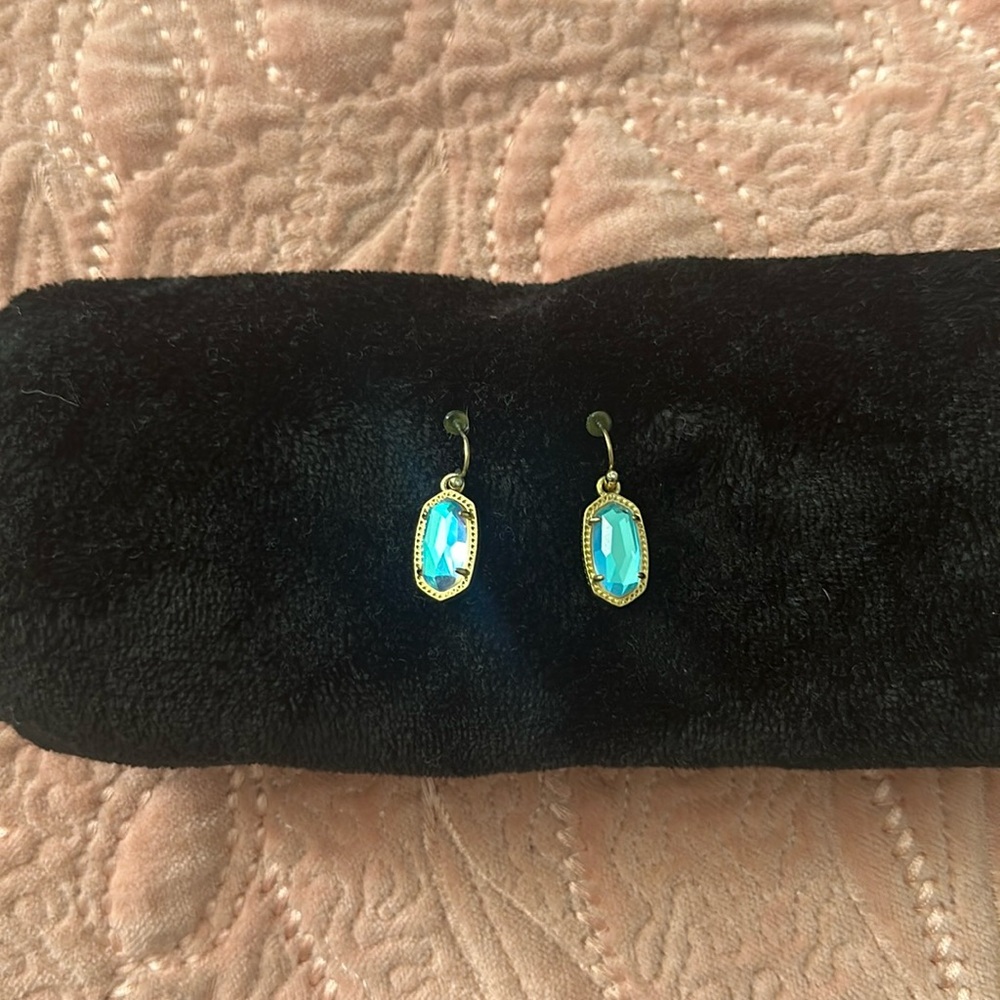 Kendra Scott earrings